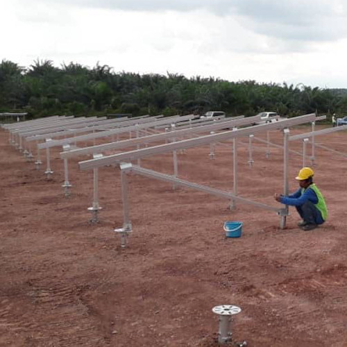  45 ميجاوات مشروع تركيب كومة أرضية لولبية للطاقة الشمسية في ماليزيا 2020 